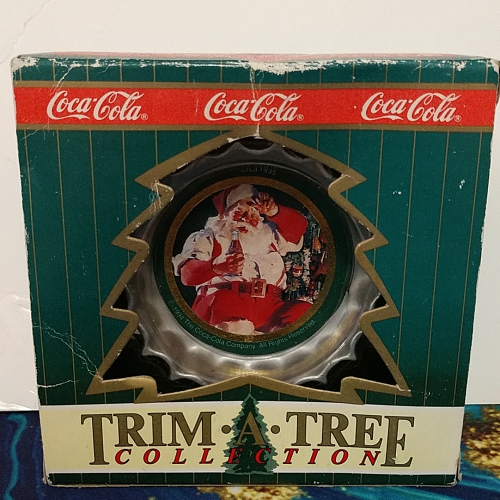 Coca-Cola Bottle Cap Ornament Collectible